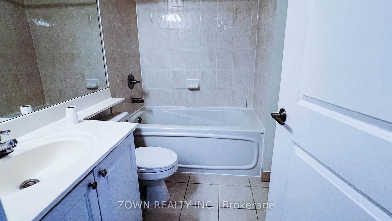 35 Bales Avenue, Unit 506 thumbnail 16