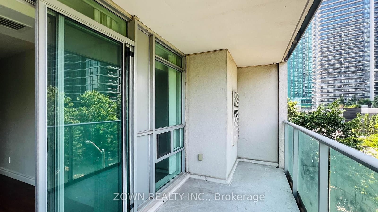 35 Bales Avenue, Unit 506 thumbnail 21