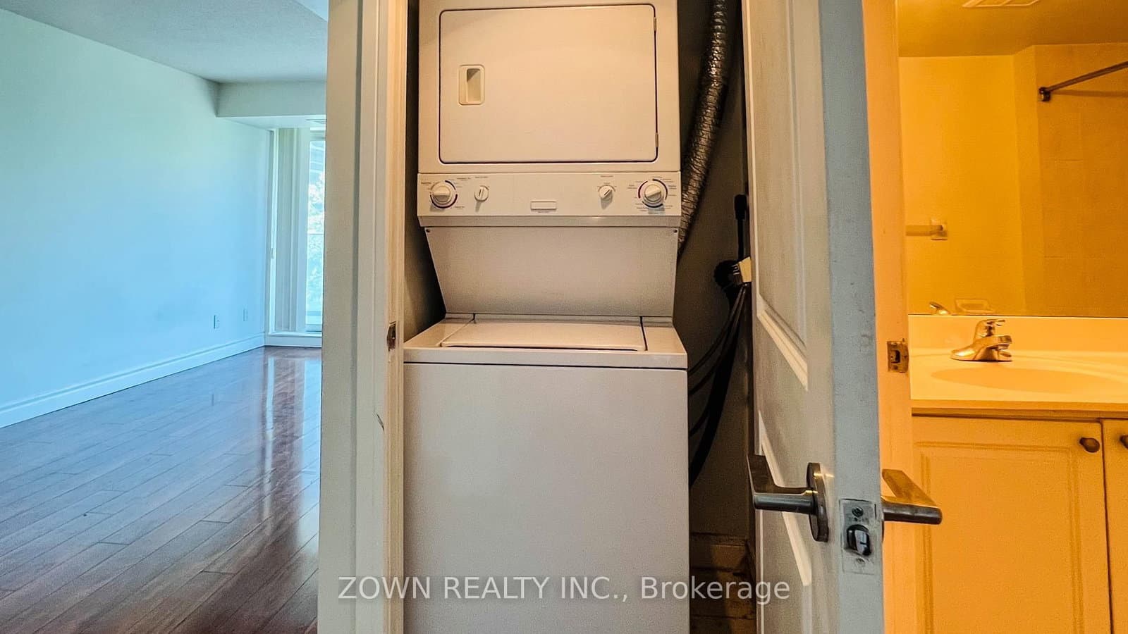 35 Bales Avenue, Unit 506 thumbnail 24