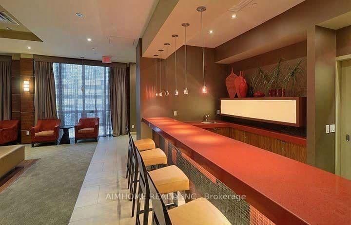 761 bay Street, Unit 2313 thumbnail 17
