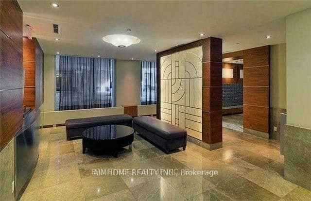 761 bay Street, Unit 2313 thumbnail 18