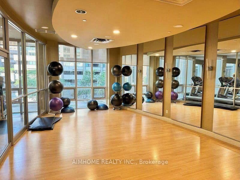 761 bay Street, Unit 2313 thumbnail 20