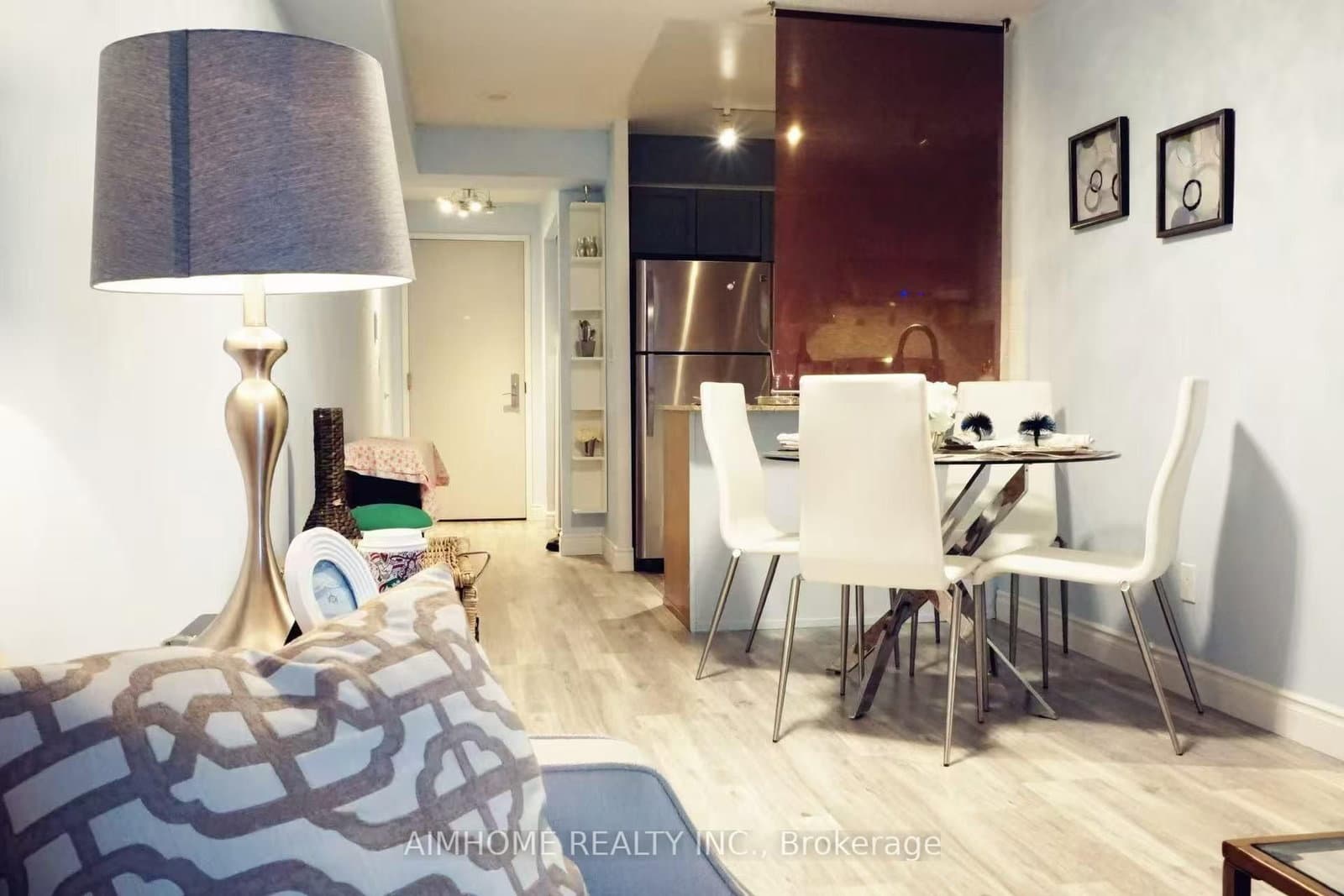 761 bay Street, Unit 2313 thumbnail 5