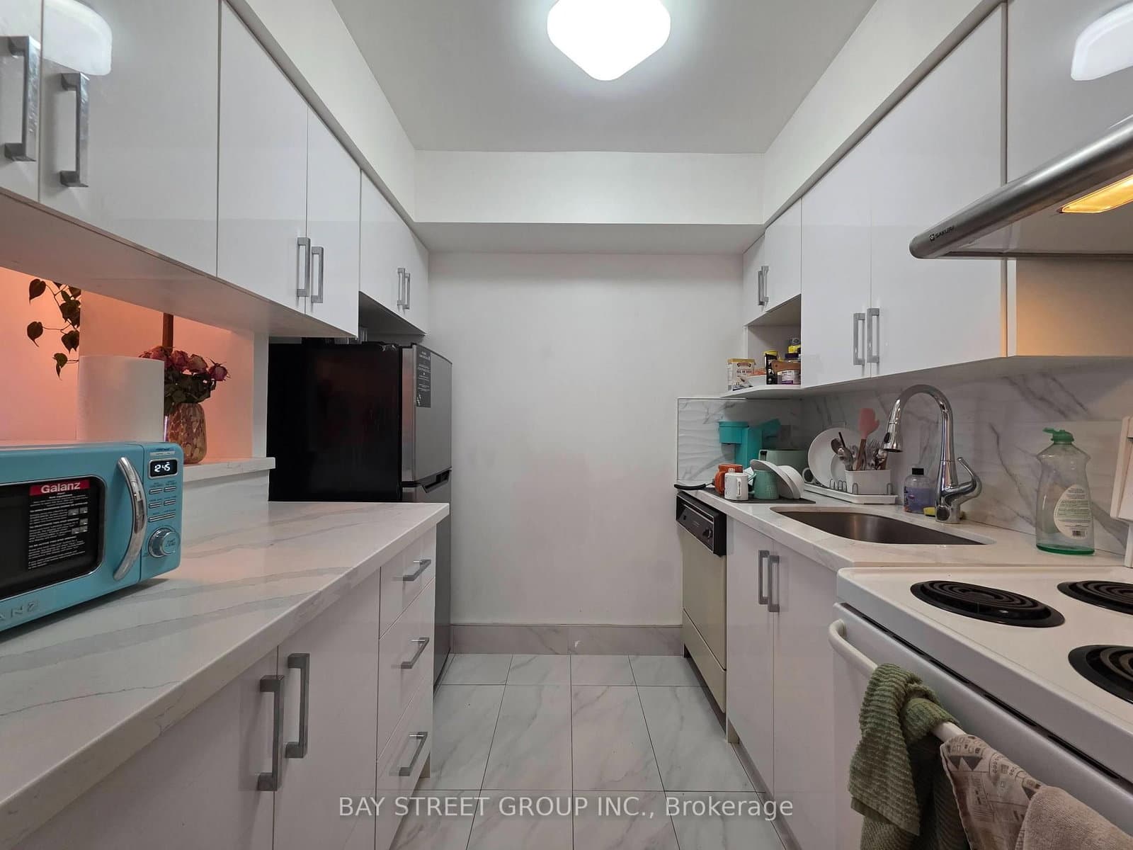 633 Bay Street, Unit 1202 thumbnail 7