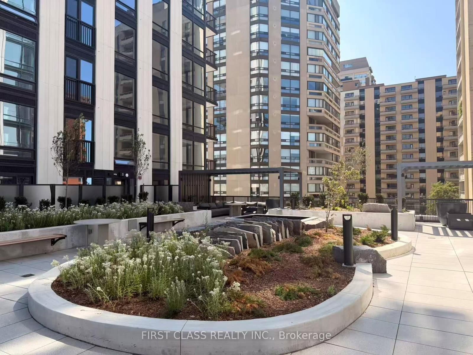 91 Montclair Avenue, Unit 908 thumbnail 10