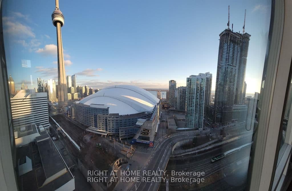 361 Front Street W, Unit 3205 thumbnail 2