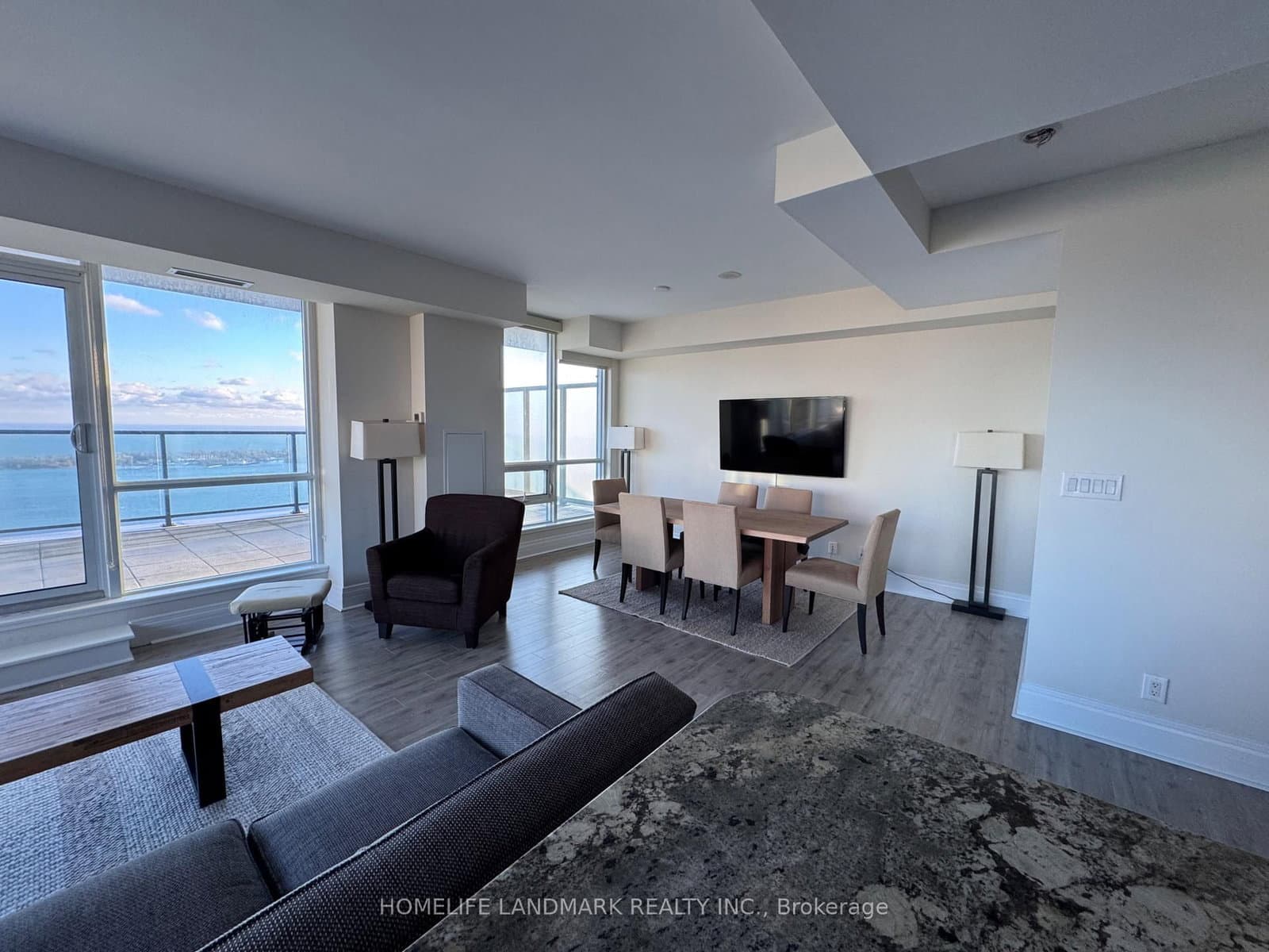 33 Bay Street, Unit 4805 thumbnail 12