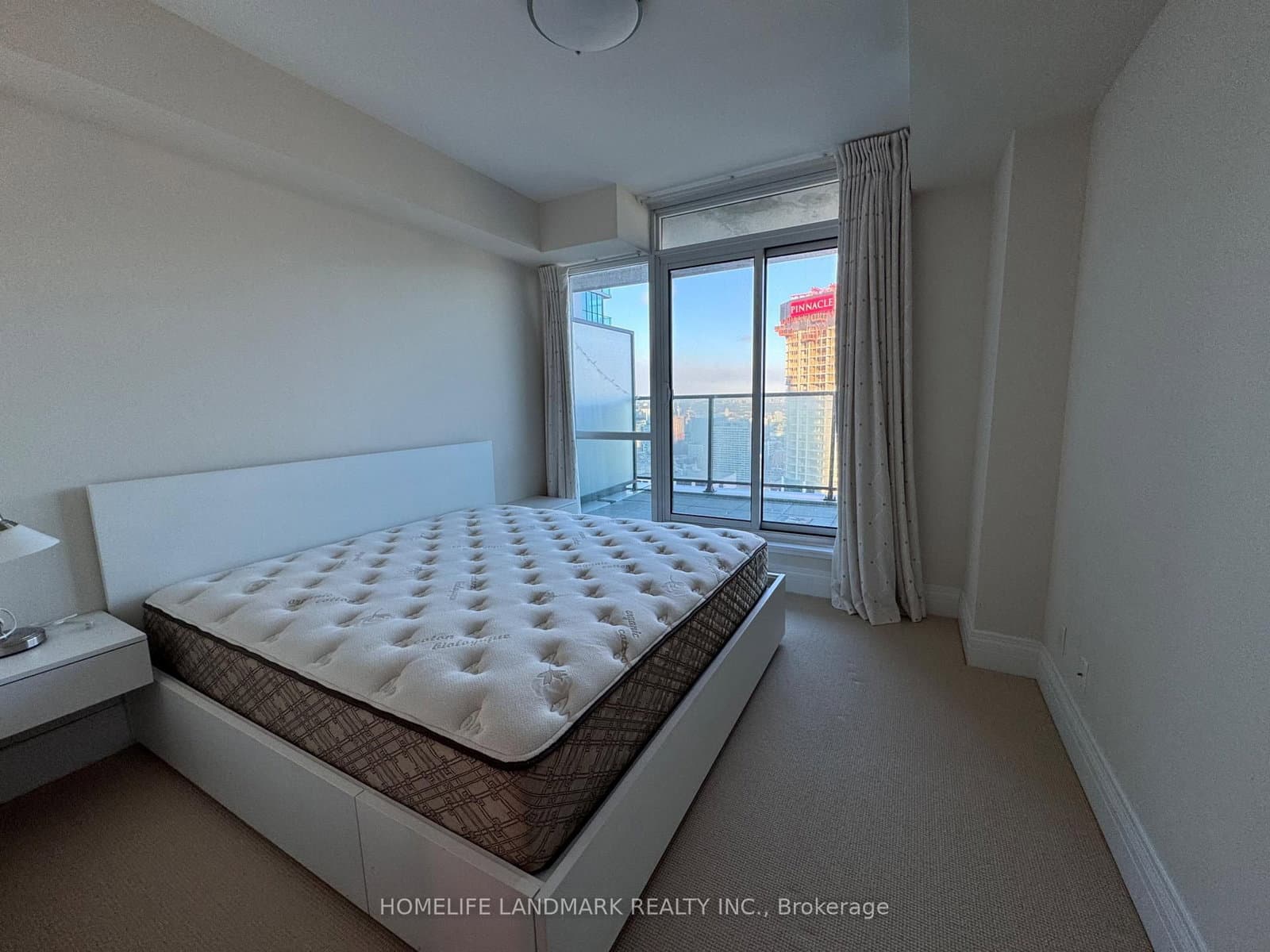 33 Bay Street, Unit 4805 thumbnail 18