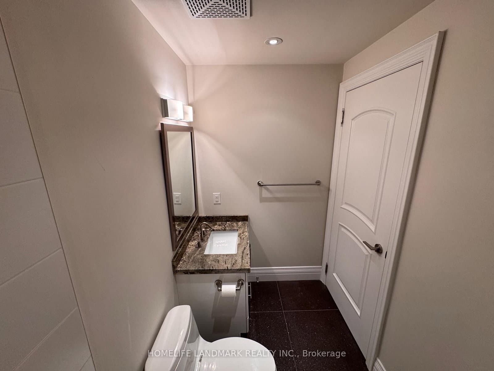 33 Bay Street, Unit 4805 thumbnail 25