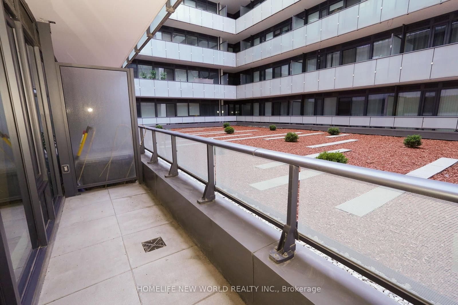 161 Roehampton Avenue, Unit 233 thumbnail 18