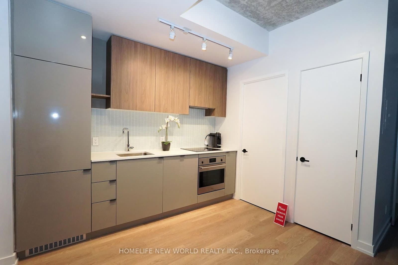 161 Roehampton Avenue, Unit 233 thumbnail 7