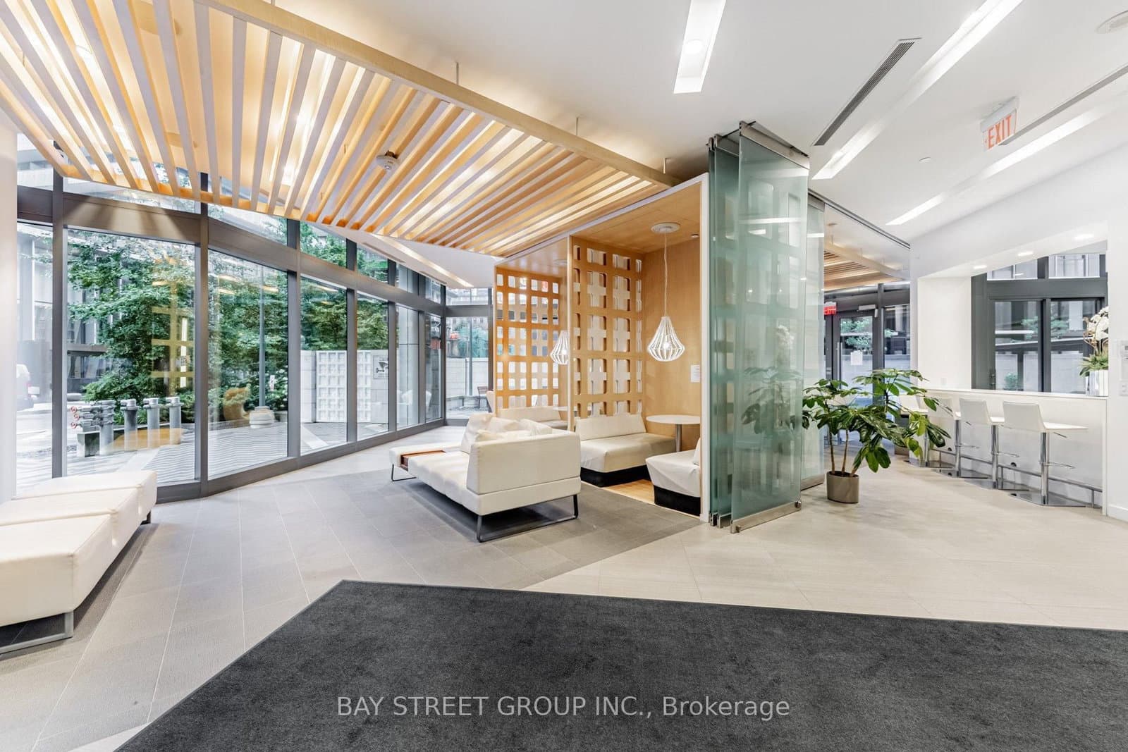45 Charles Street E, Unit 5102 thumbnail 2