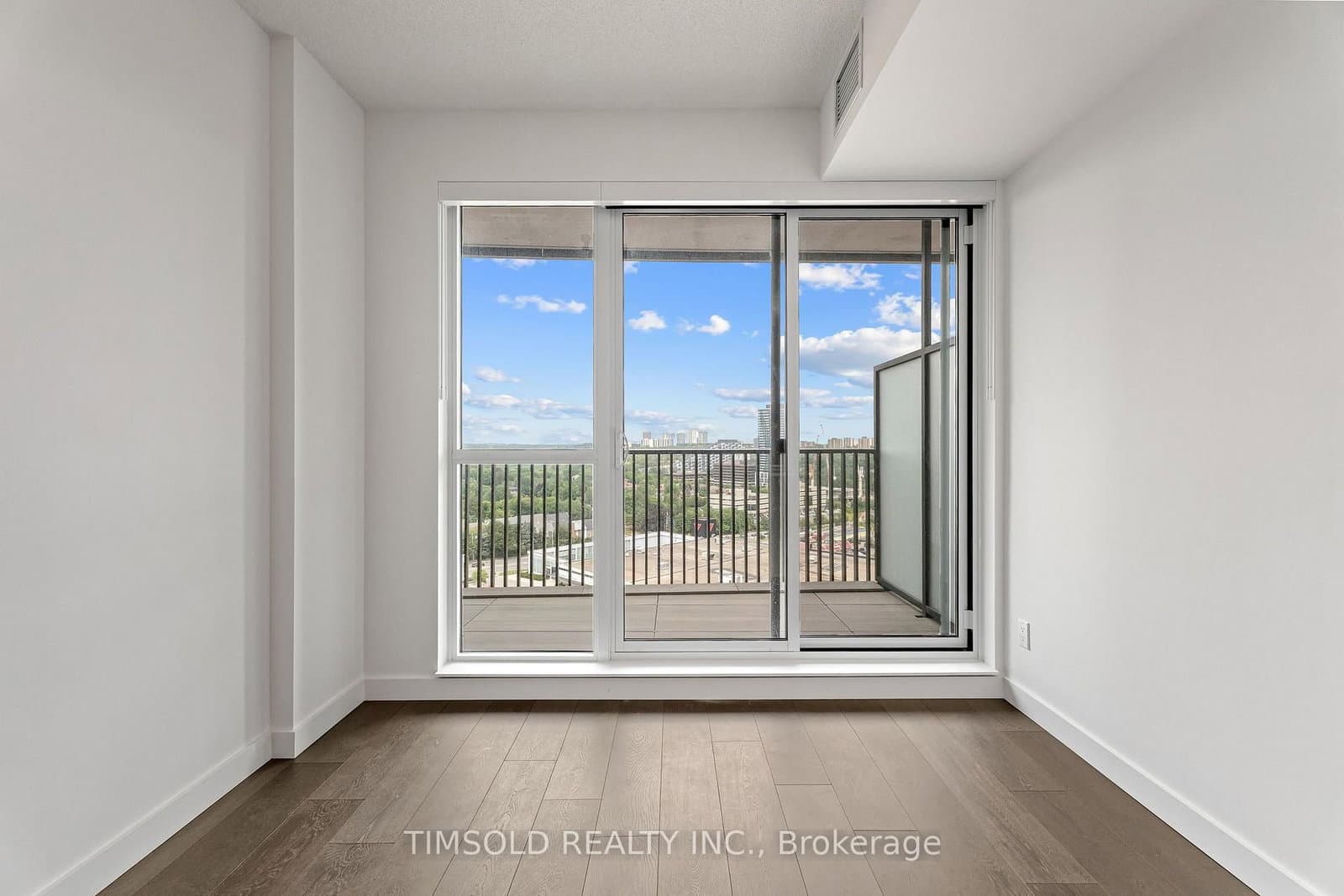 18 Esther Shiner Boulevard, Unit 1609 thumbnail 21