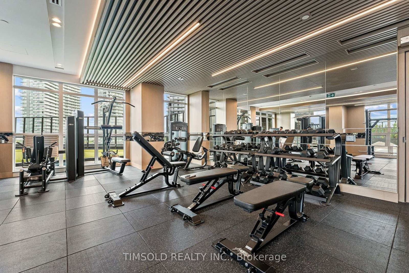 18 Esther Shiner Boulevard, Unit 1609 thumbnail 33