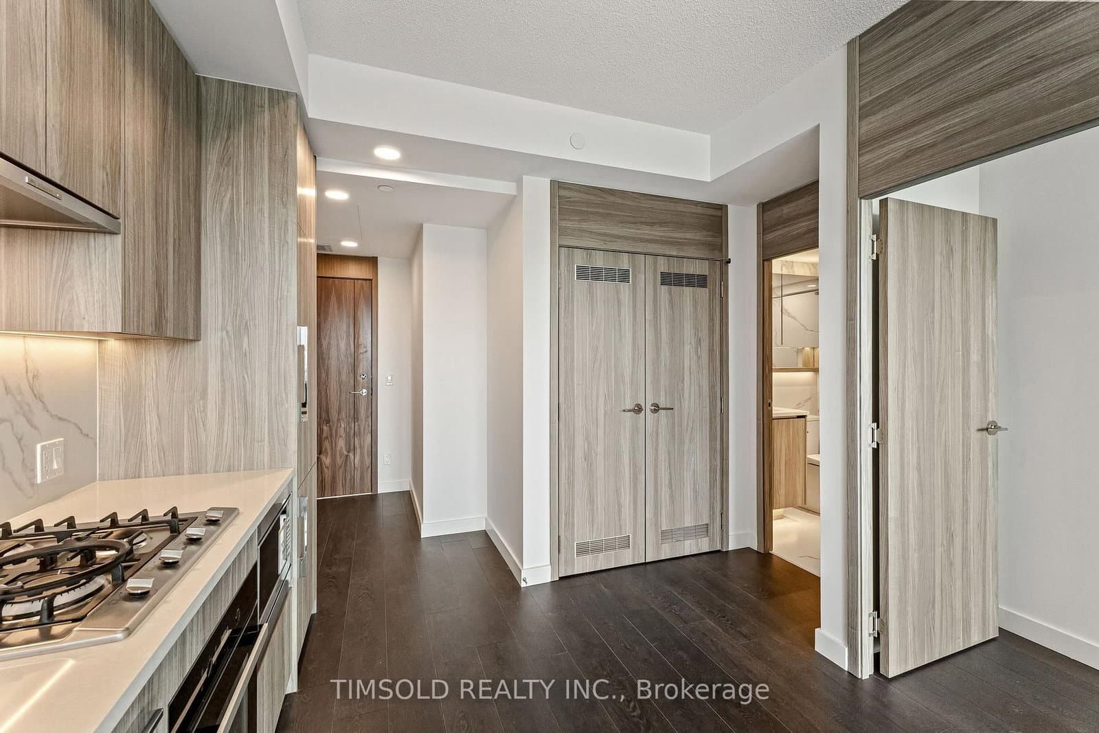 18 Esther Shiner Boulevard, Unit 1609 thumbnail 8