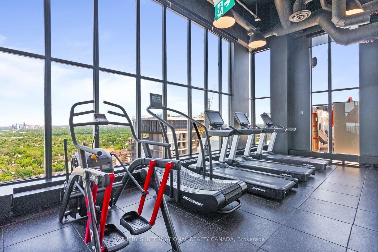 200 Redpath Avenue, Unit 1101 thumbnail 32