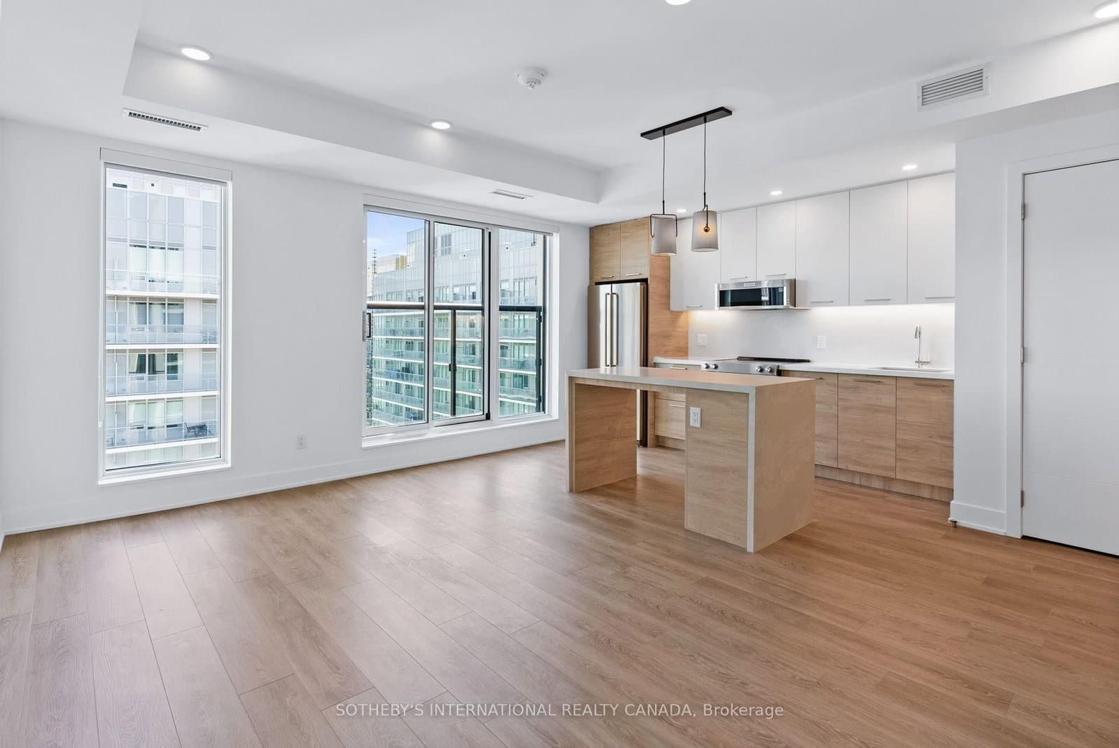 200 Redpath Avenue, Unit 1101 thumbnail 6