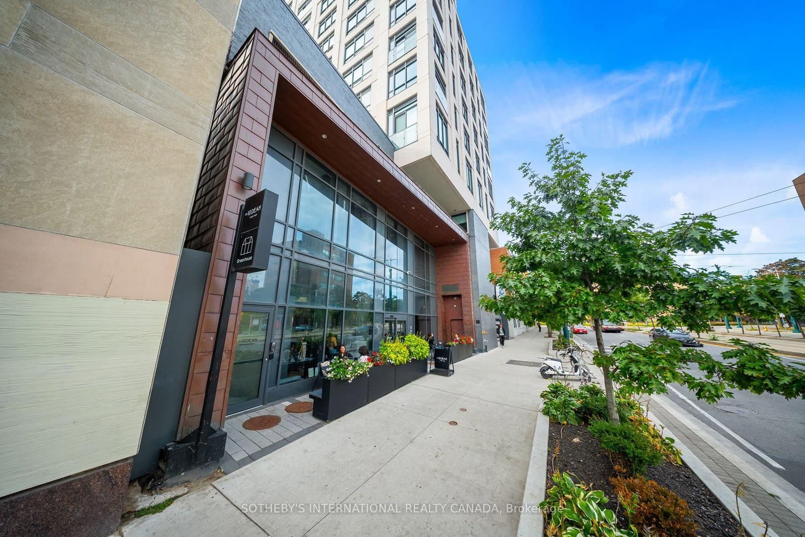 484 Spadina Avenue, Unit 709 thumbnail 18