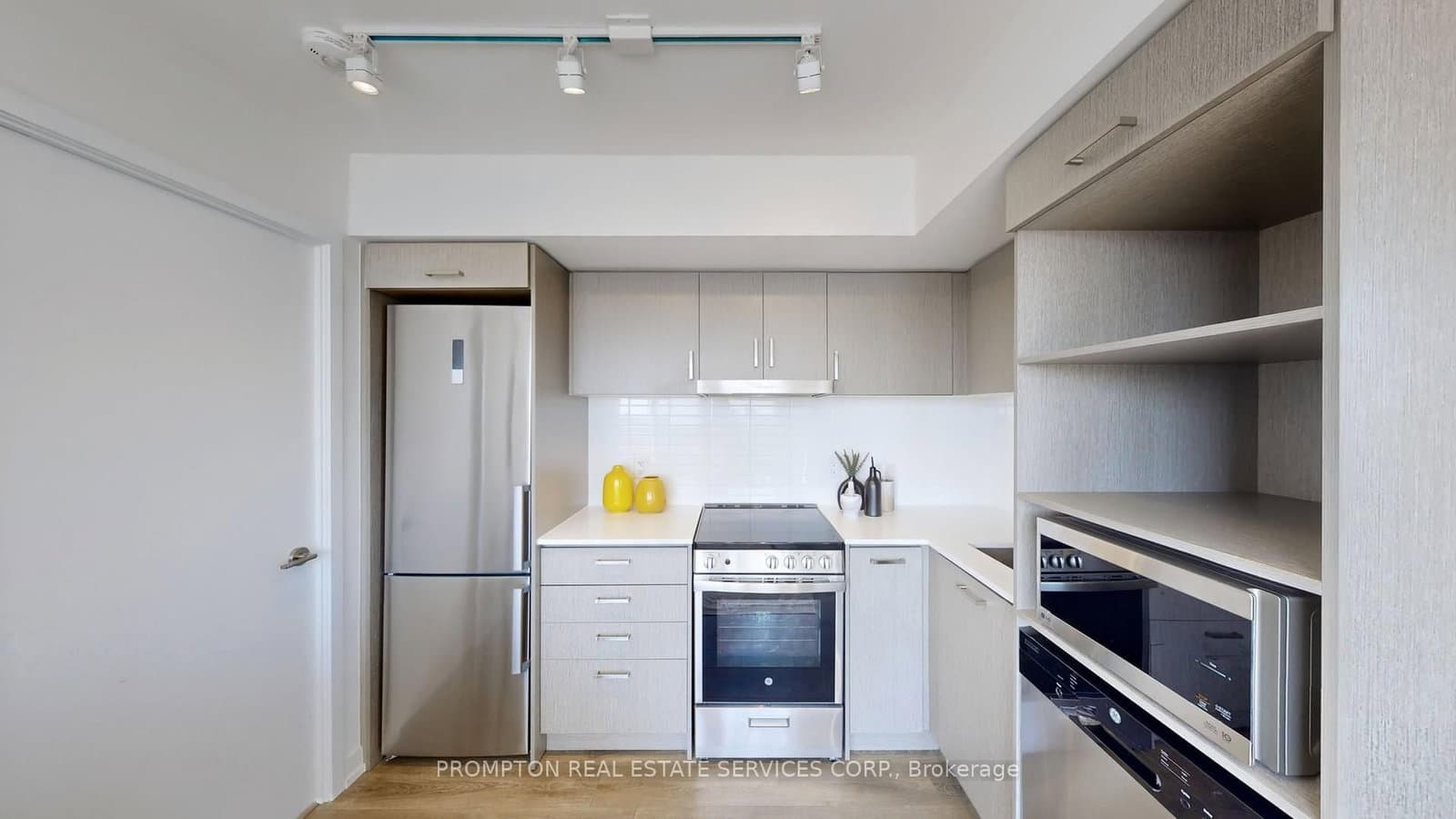 219 Dundas Street E, Unit Ph112 thumbnail 7