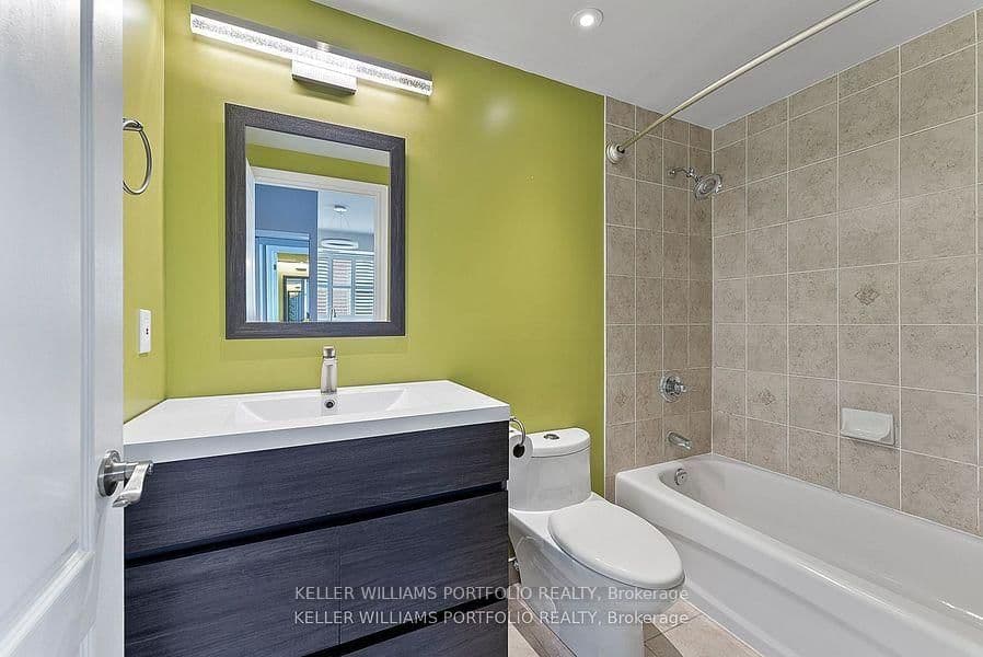 2 Clairtrell Road, Unit 1210 thumbnail 27