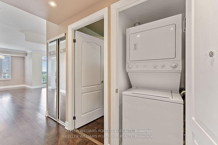 2 Clairtrell Road, Unit 1210 thumbnail 28