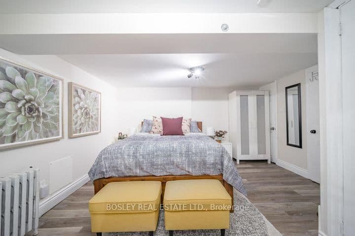 15 Manor Road E, Unit Basement thumbnail 9