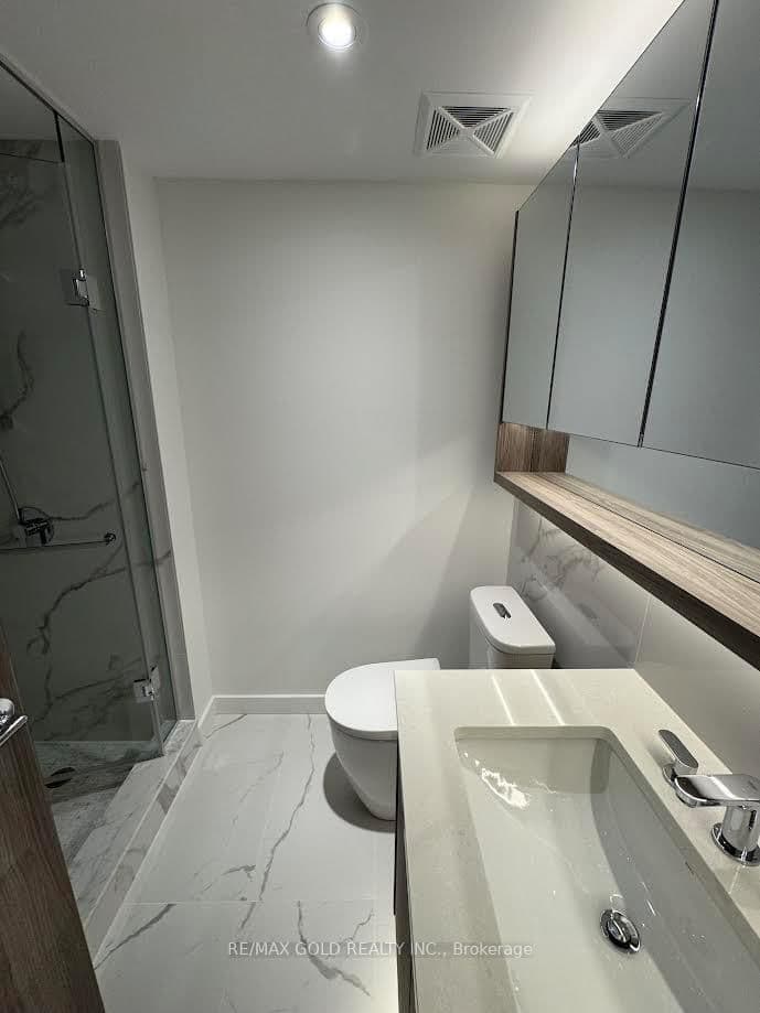 68 Esther Shiner Boulevard, Unit 1205 thumbnail 15