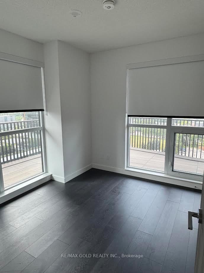 68 Esther Shiner Boulevard, Unit 1205 thumbnail 4