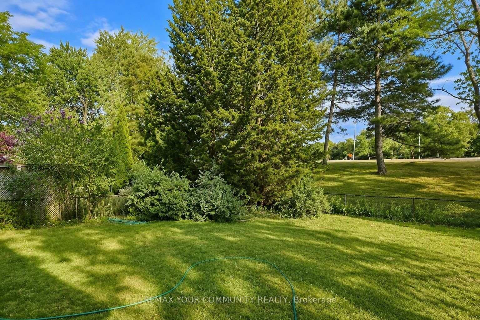 98 Wigmore Drive thumbnail 14