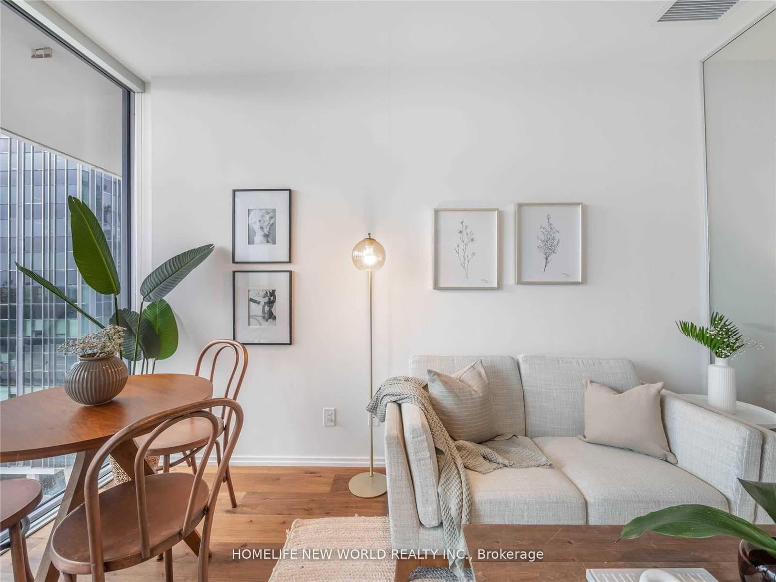 8 Hillsdale Avenue, Unit 920 thumbnail 14