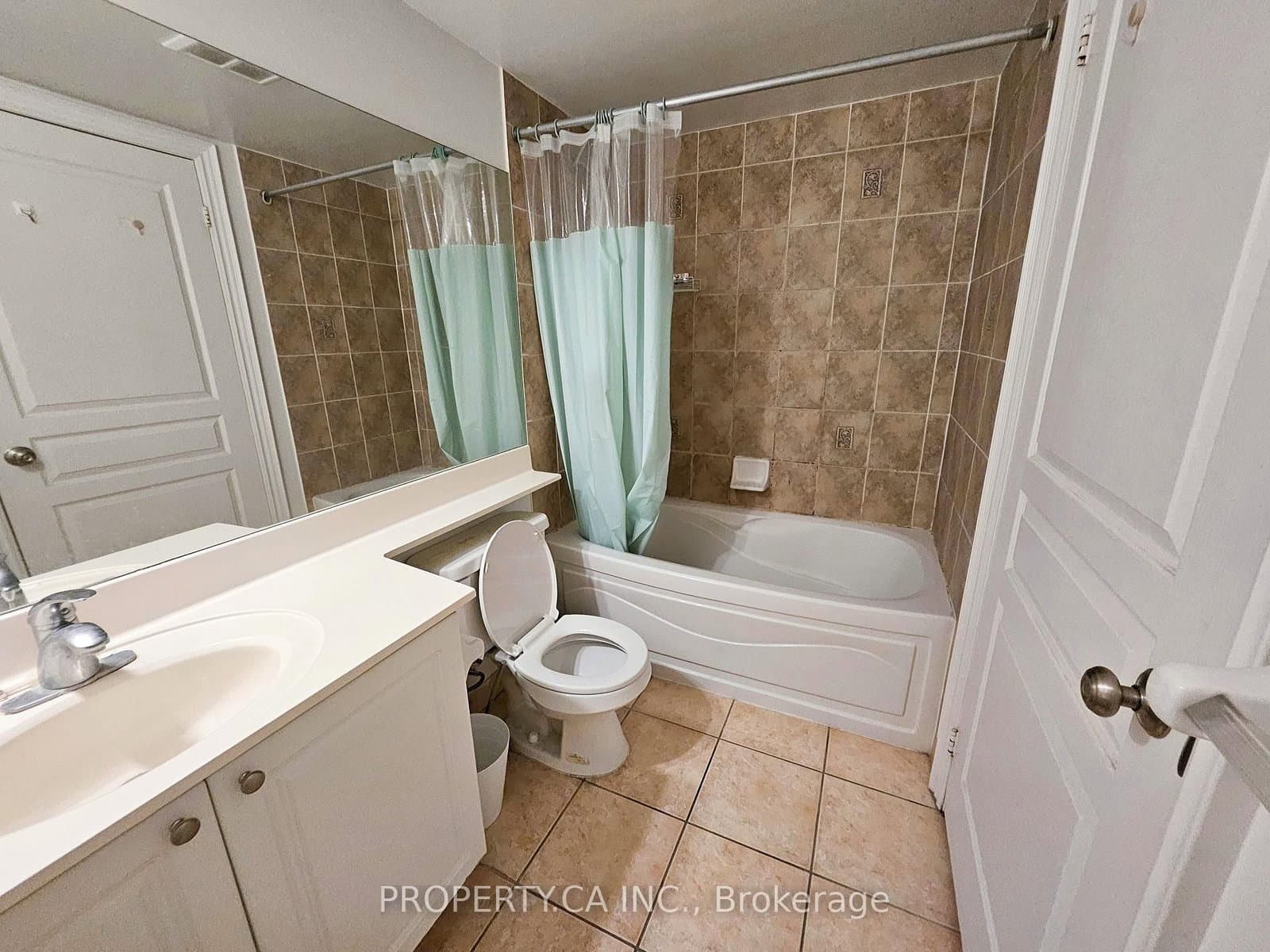 10 Northtown Way, Unit 708 thumbnail 5