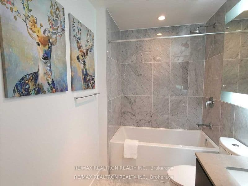115 Mcmahon Drive, Unit 1106 thumbnail 7