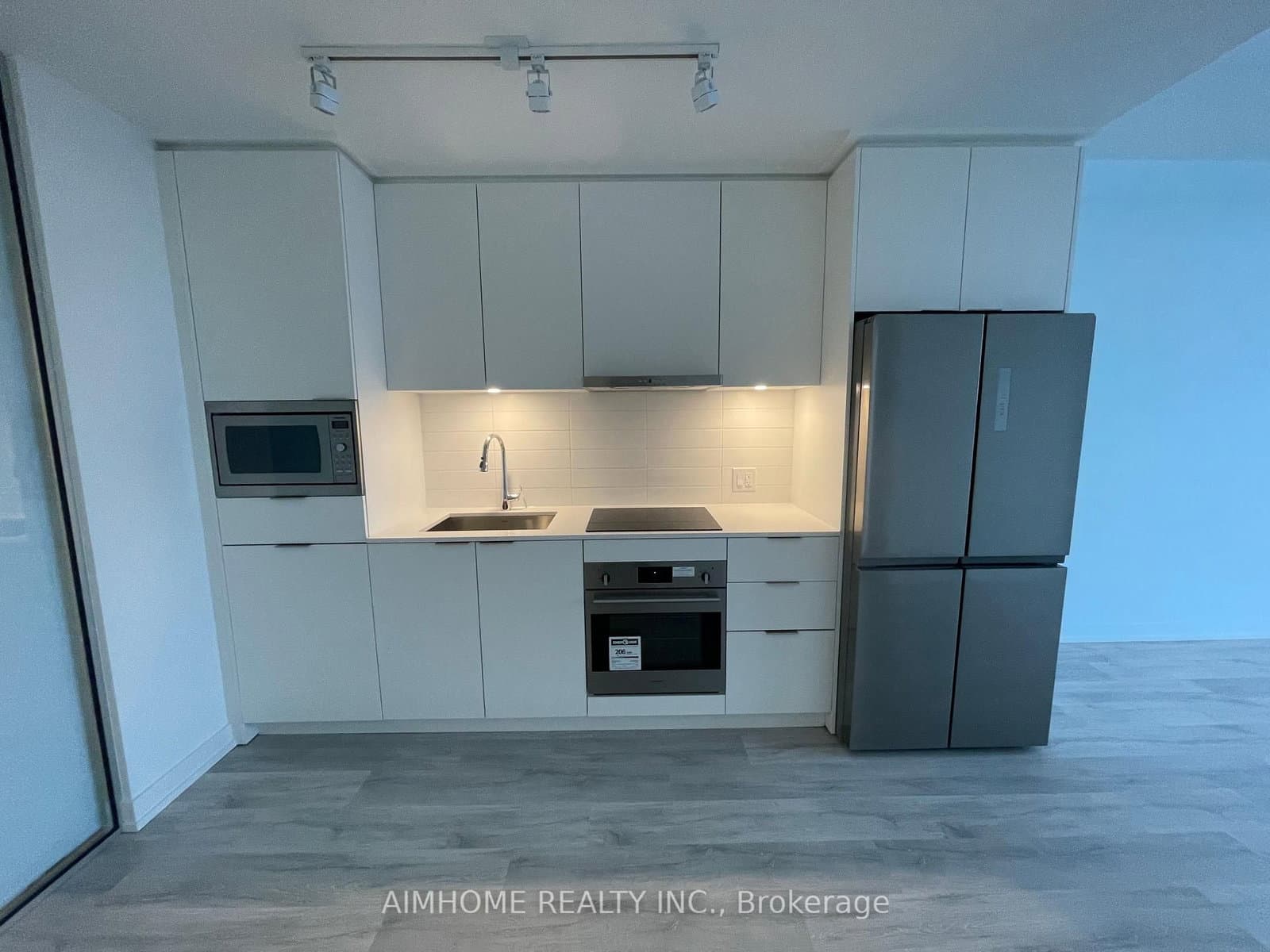 7 Golden Lion Heights, Unit N629 thumbnail 2