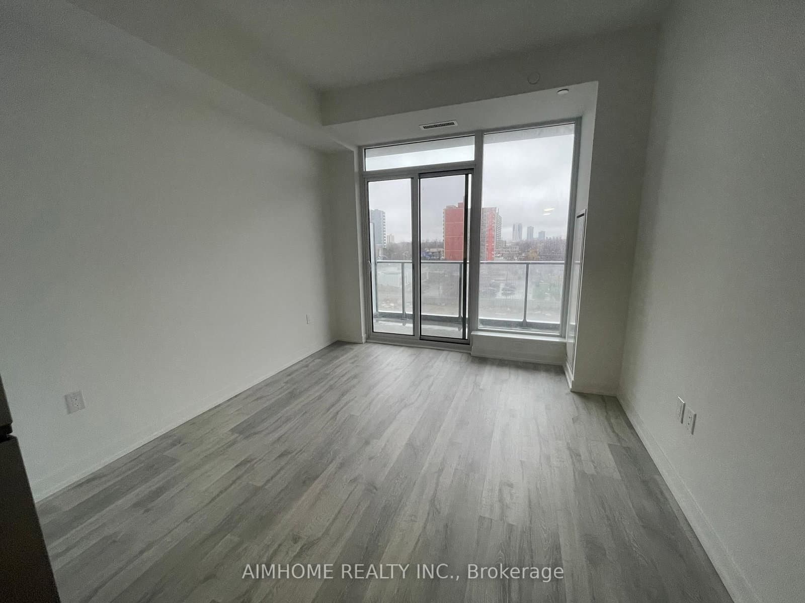 7 Golden Lion Heights, Unit N629 thumbnail 6