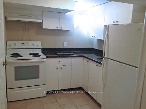 58 Finch Avenue E, Unit Lower - Image 1