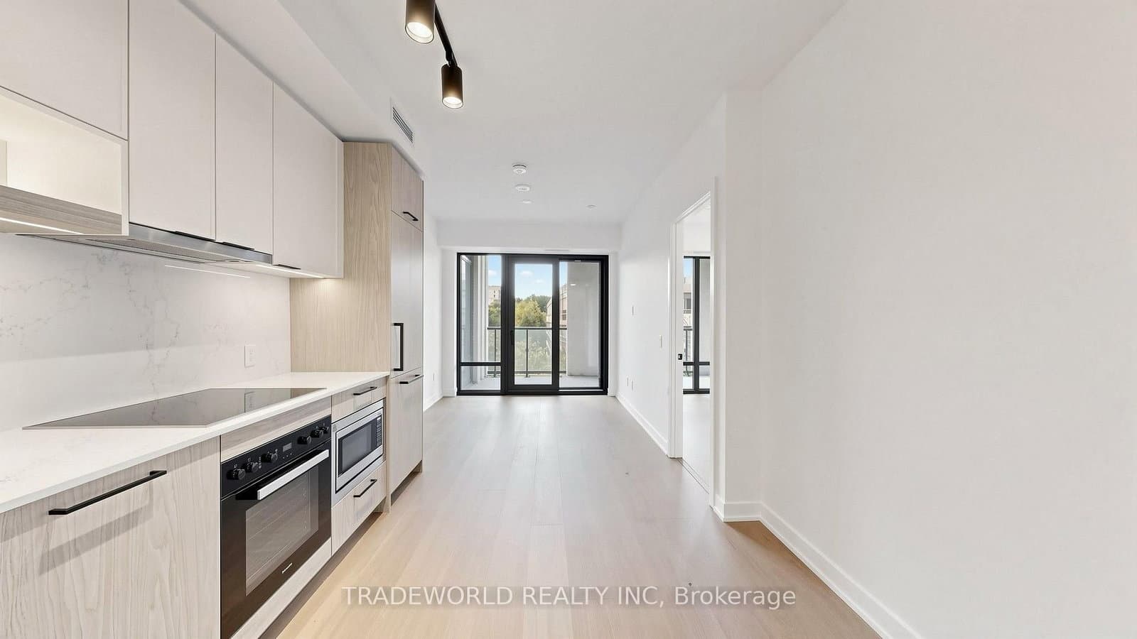 91 Montclair Avenue, Unit 707 thumbnail 7