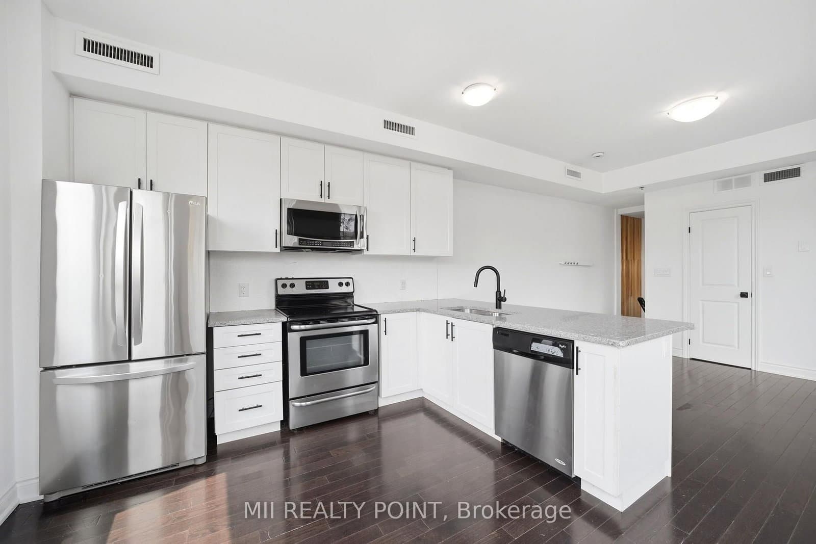 2 Maxwell Street, Unit 201 thumbnail 13