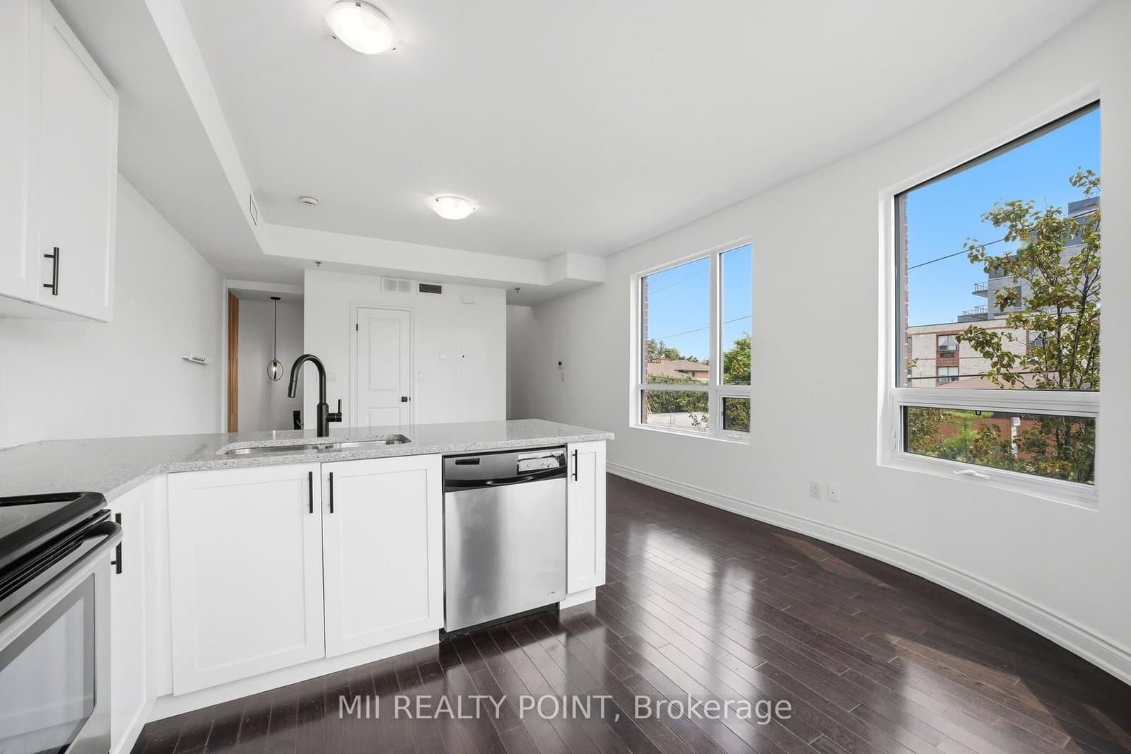 2 Maxwell Street, Unit 201 thumbnail 14