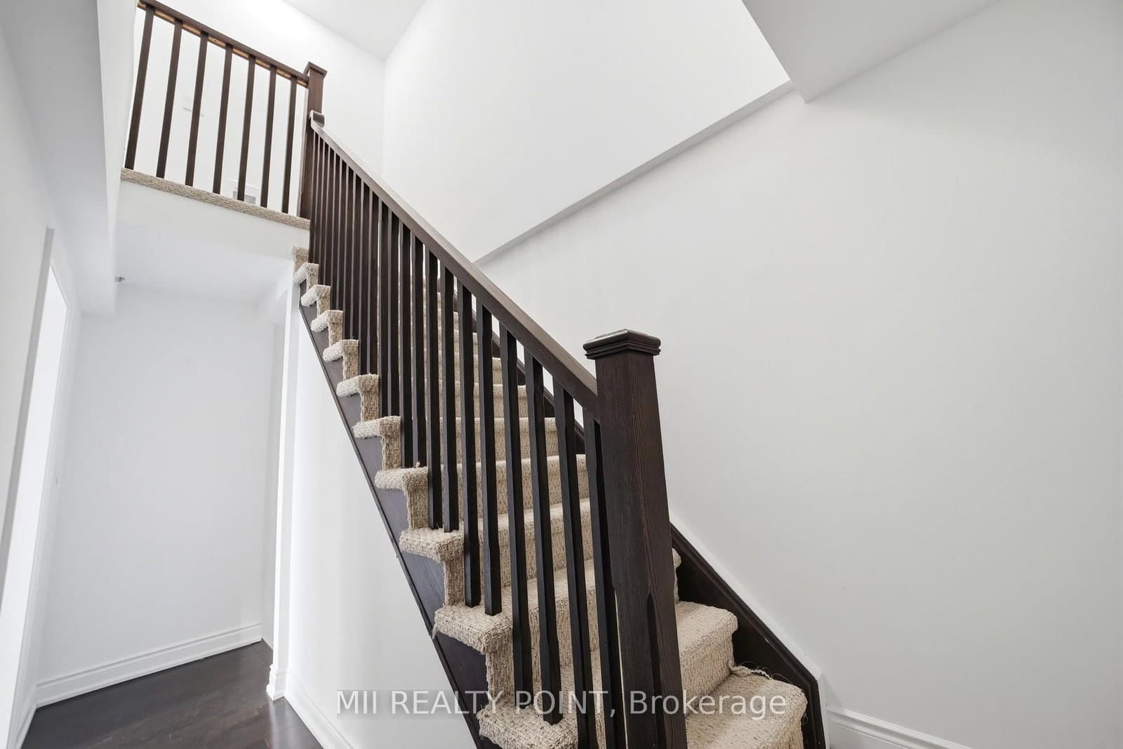 2 Maxwell Street, Unit 201 thumbnail 27
