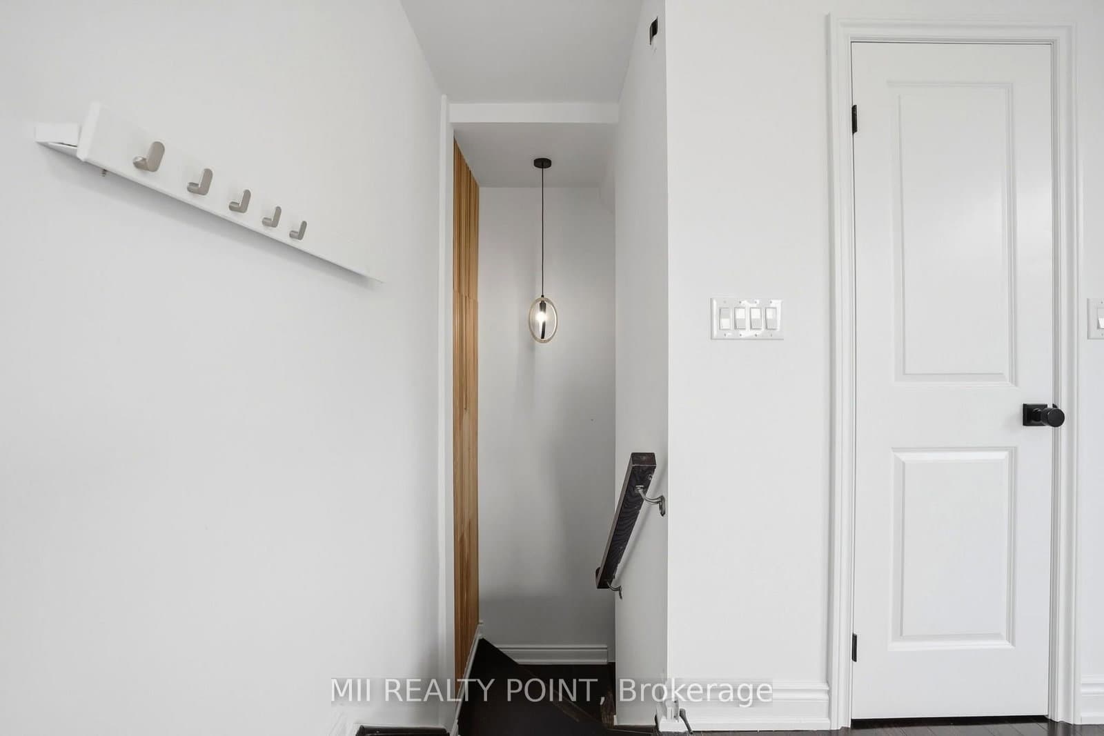 2 Maxwell Street, Unit 201 thumbnail 6
