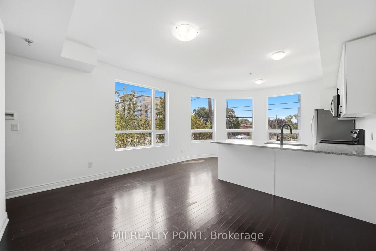 2 Maxwell Street, Unit 201 thumbnail 7