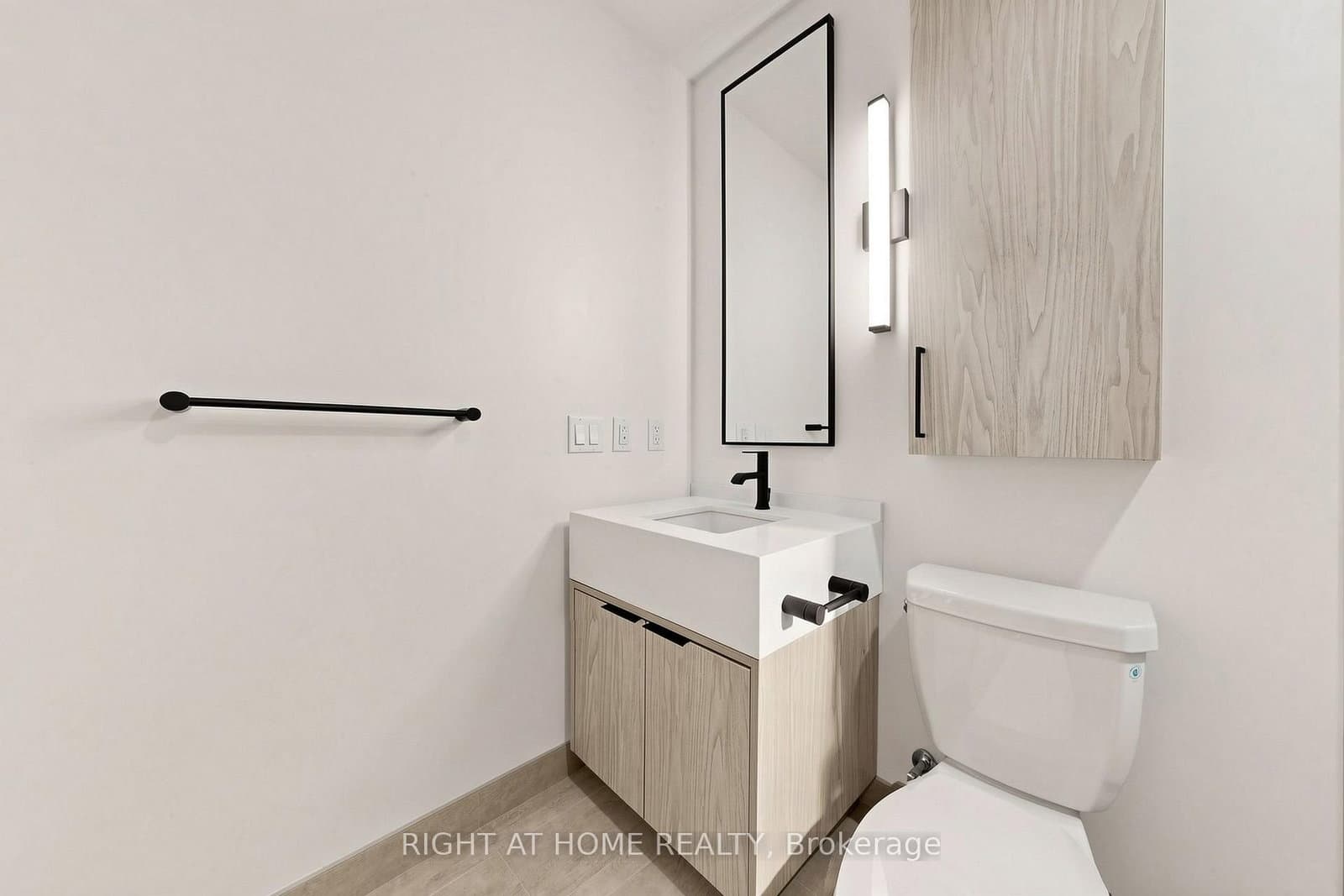 91 Montclair Avenue, Unit 832 thumbnail 21