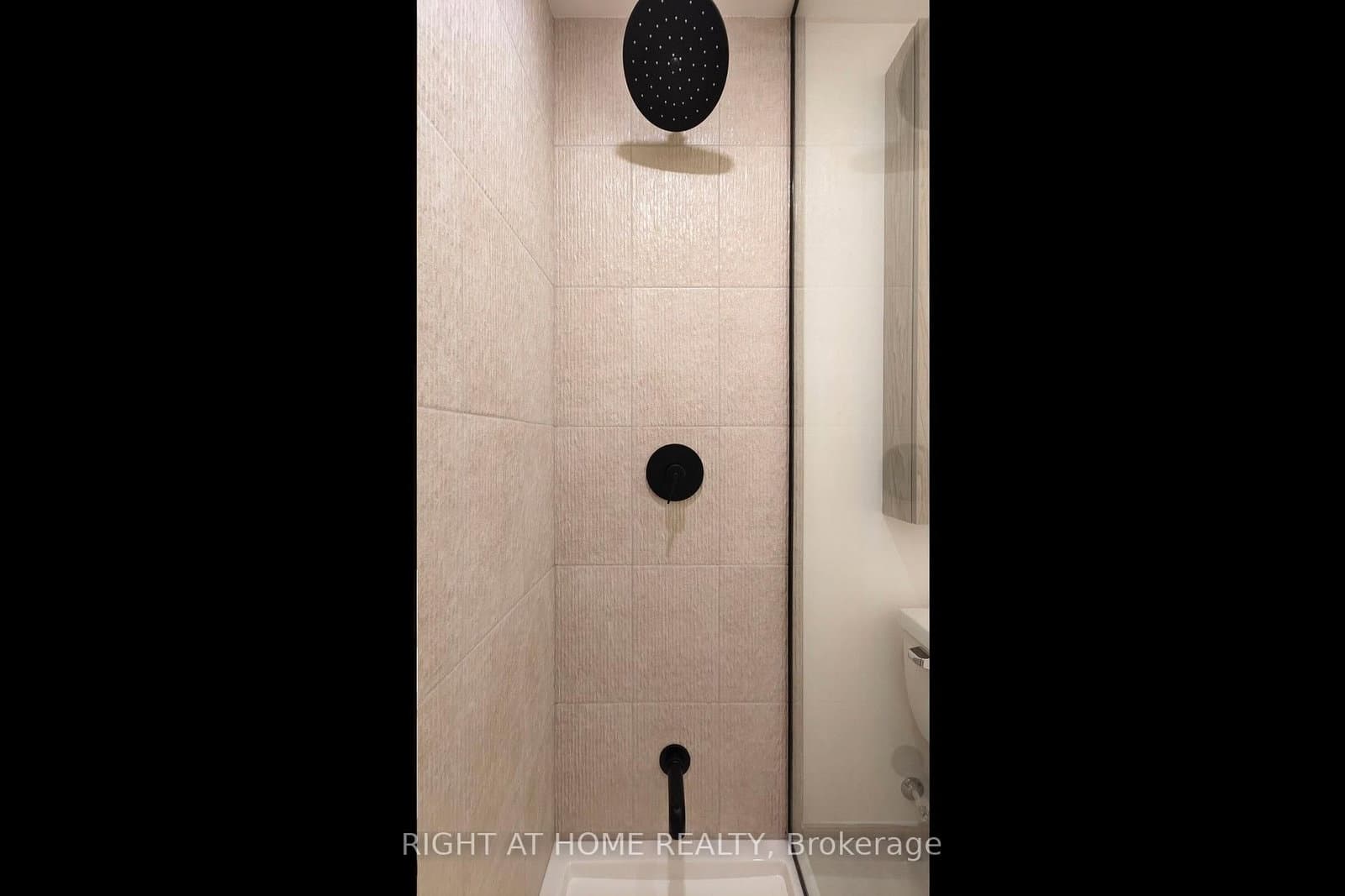 91 Montclair Avenue, Unit 837 thumbnail 27