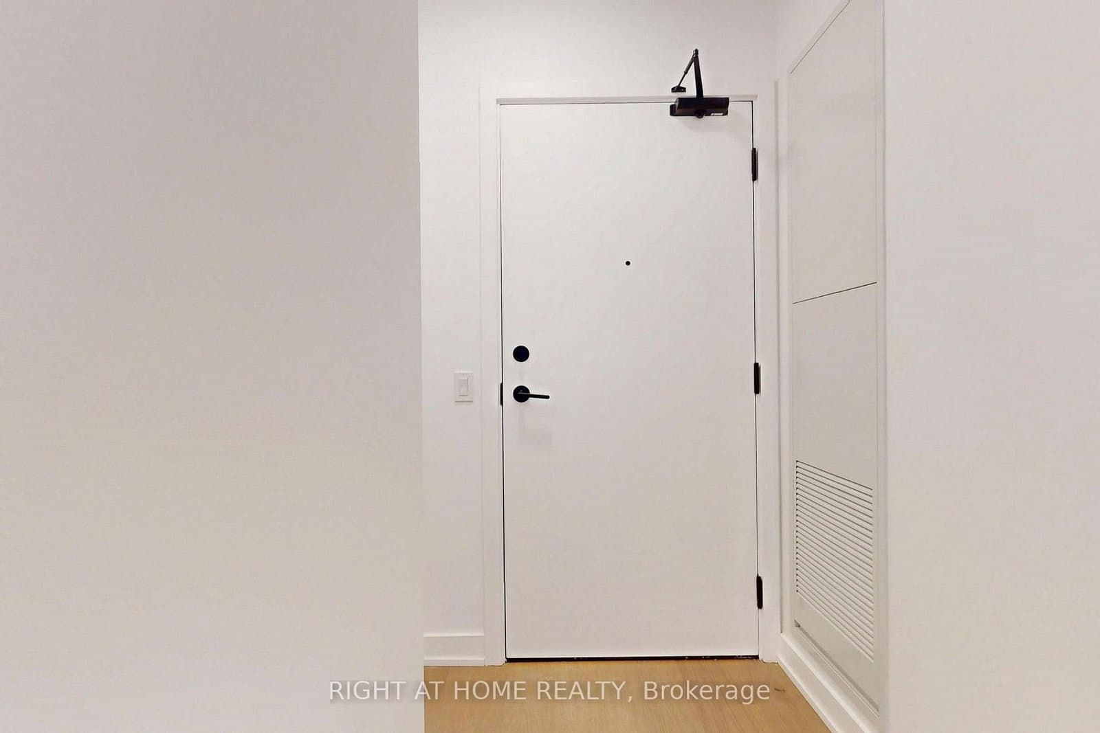 91 Montclair Avenue, Unit 837 thumbnail 36