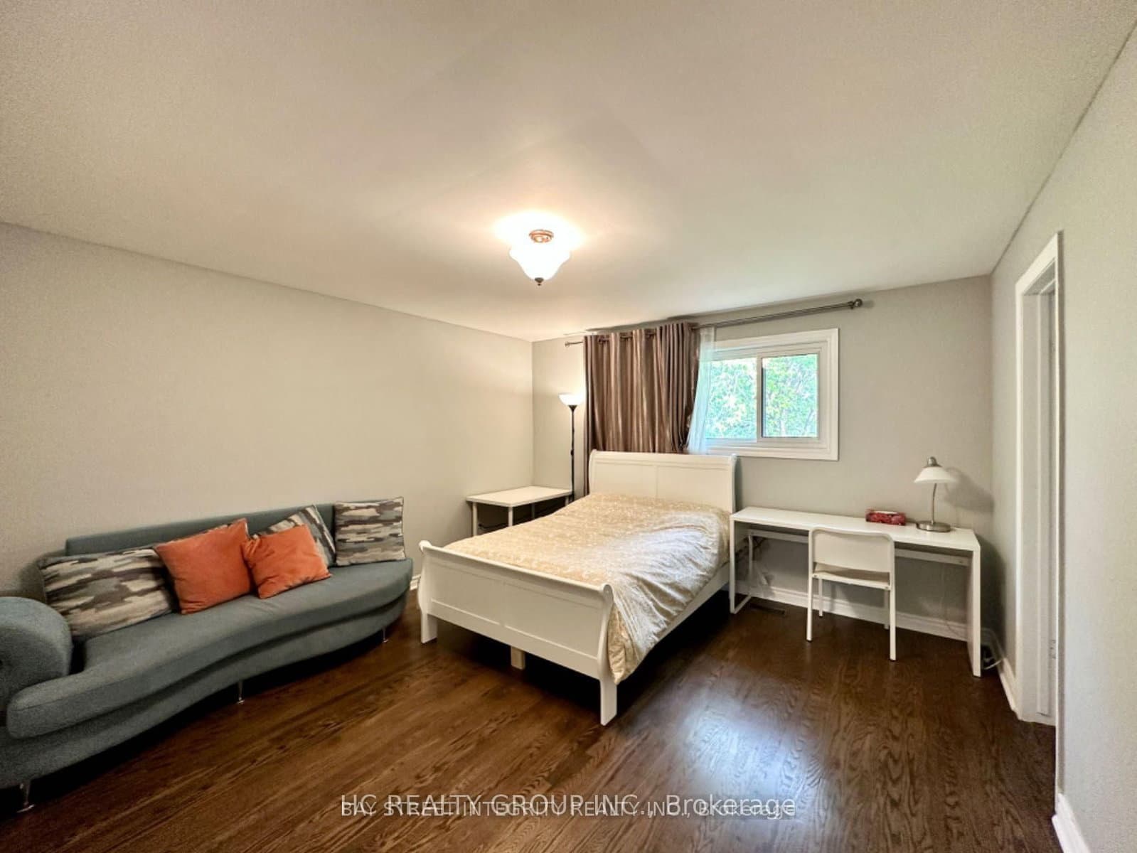 35 Lailey Crescent thumbnail 7
