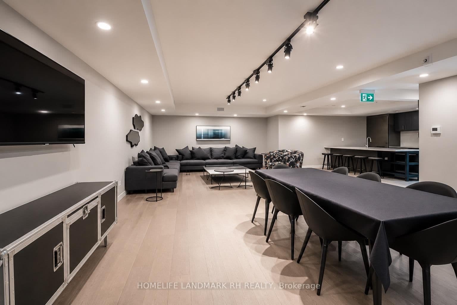 28 Wellesley Street E, Unit 1004 thumbnail 30