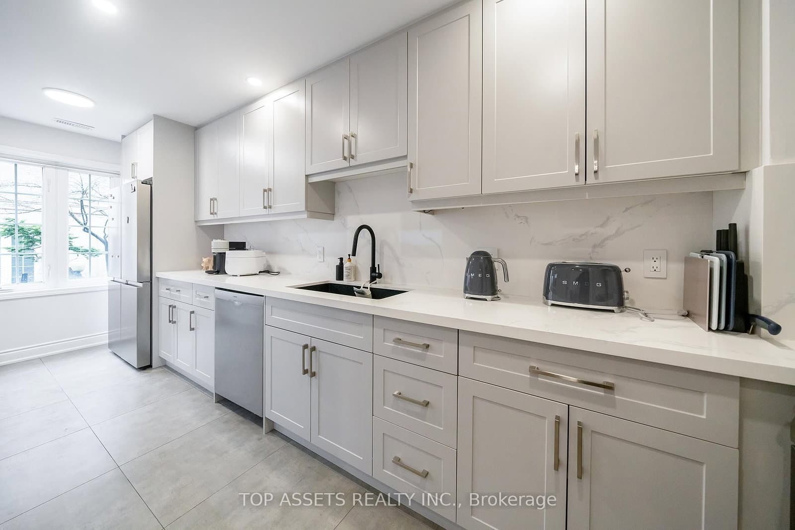 11 Everson Drive, Unit 105 thumbnail 11