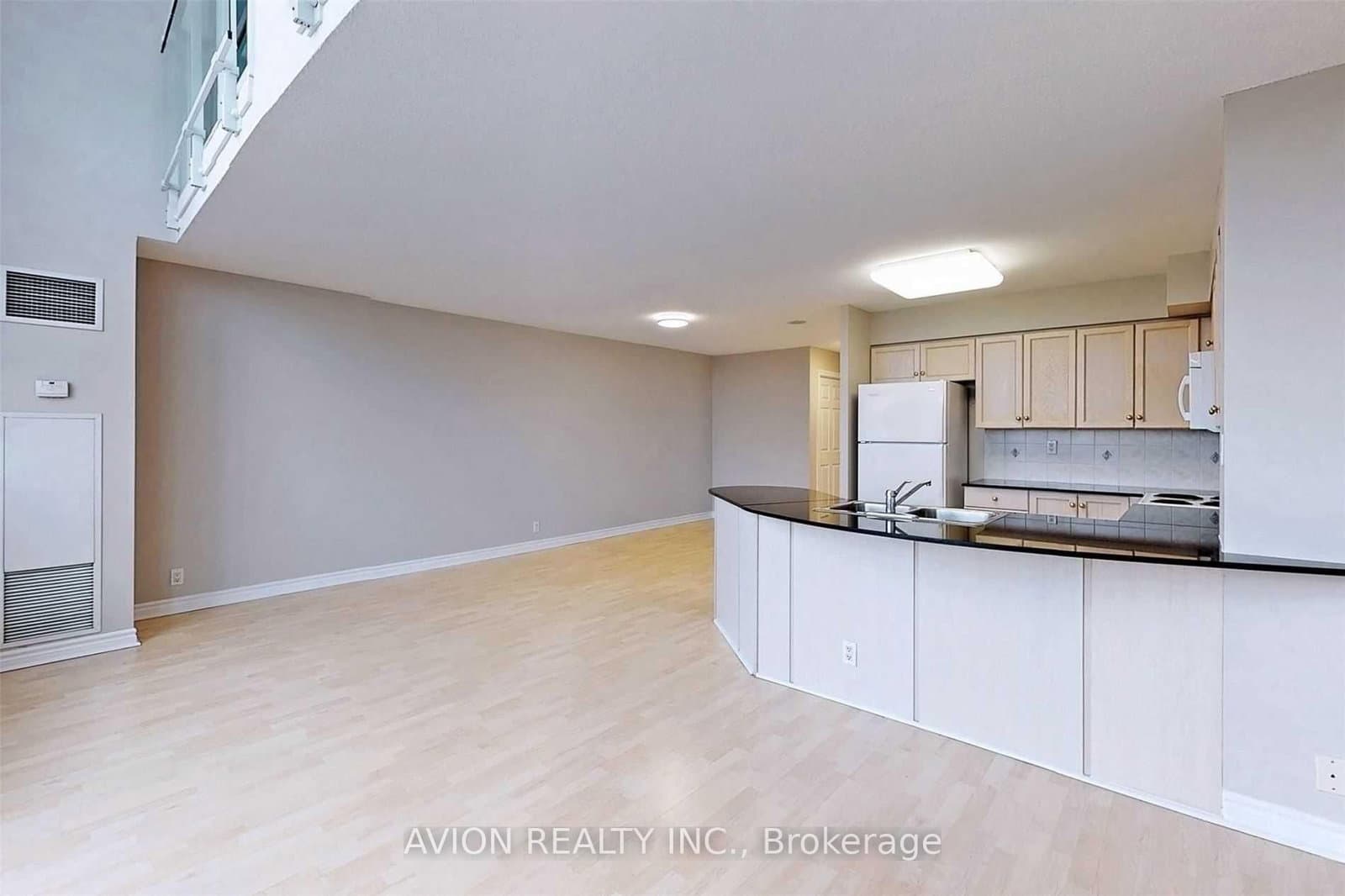 1720 Eglinton Avenue E, Unit 320 thumbnail 10