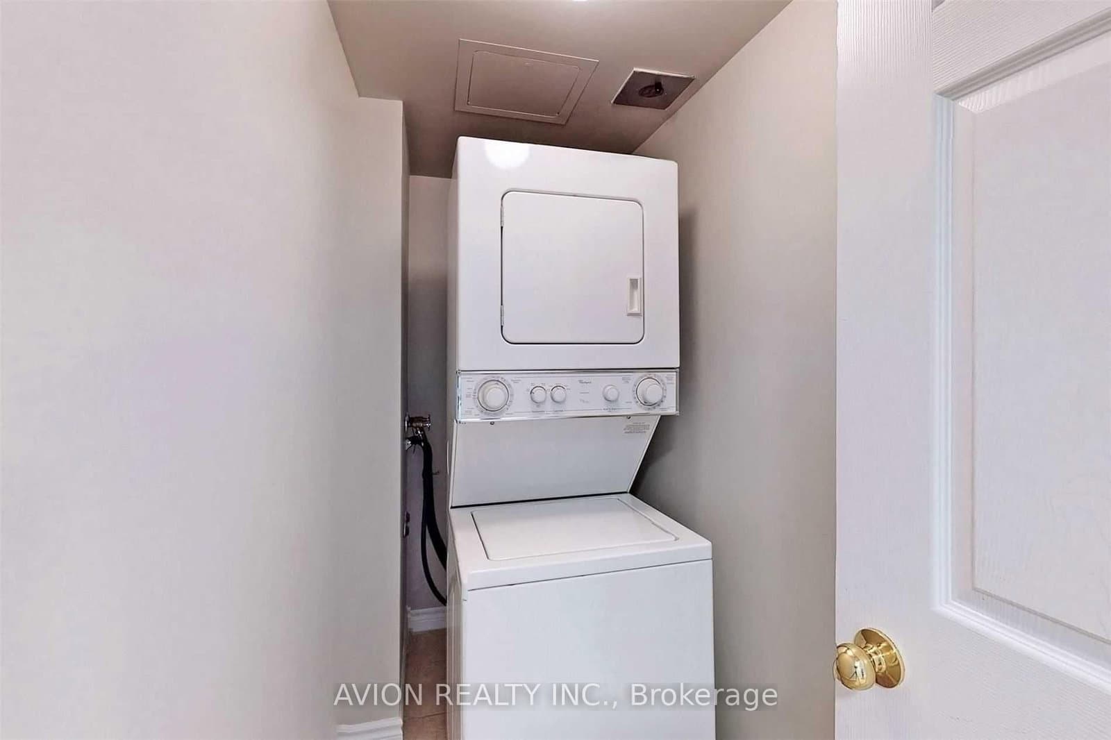 1720 Eglinton Avenue E, Unit 320 thumbnail 14