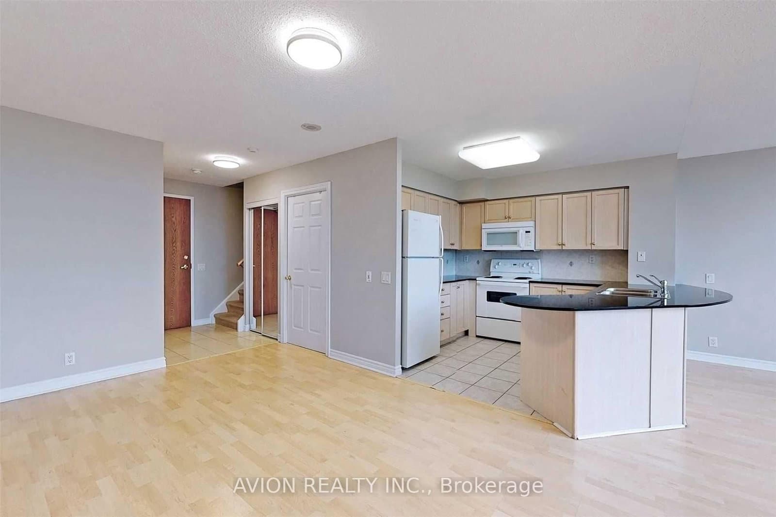 1720 Eglinton Avenue E, Unit 320 thumbnail 6